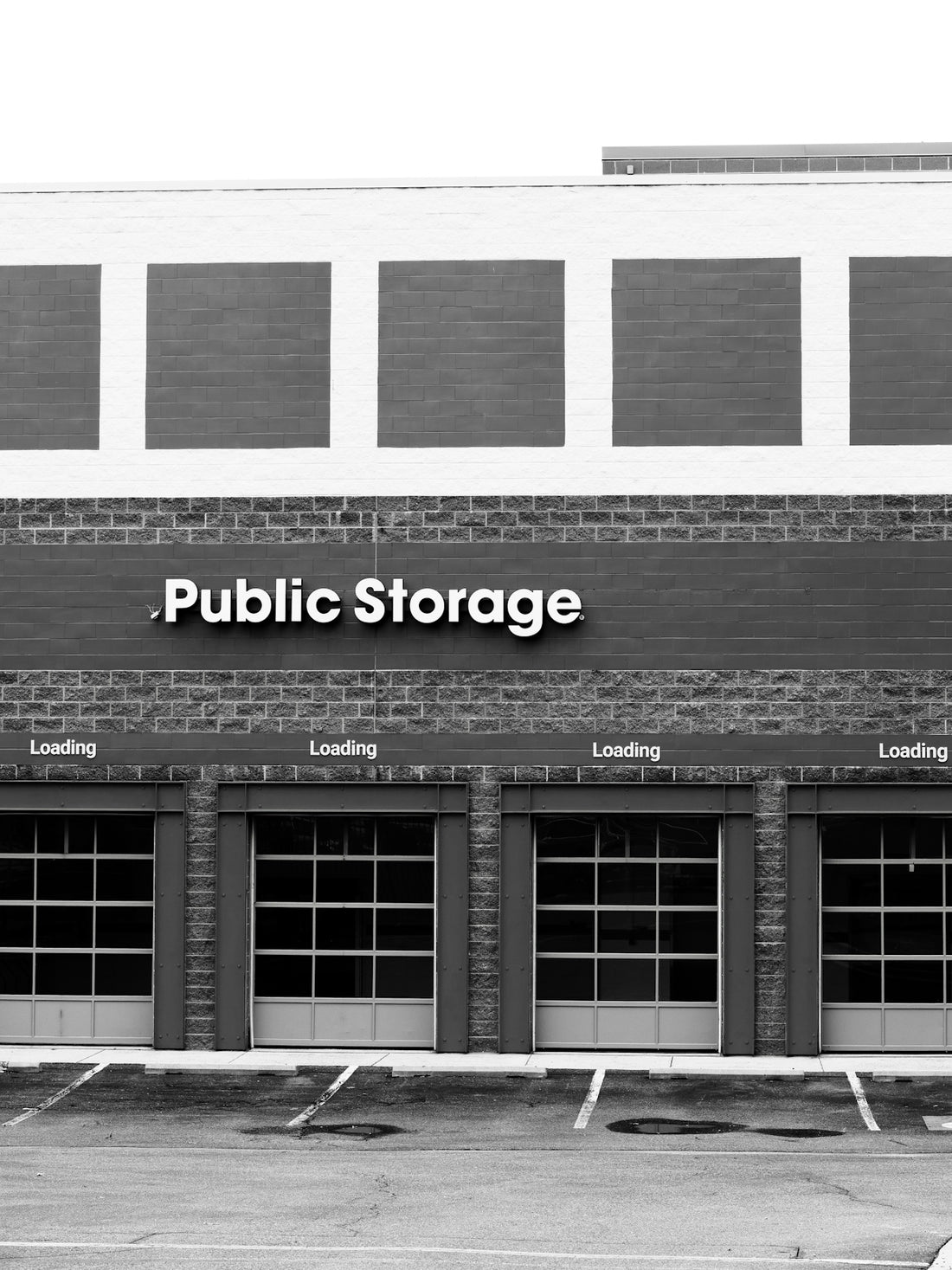 Public storage building with garage doors